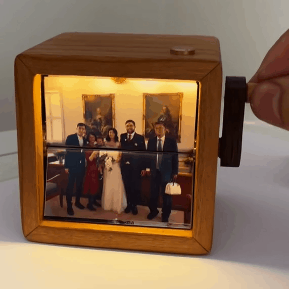 Porta-Retrato Flipbook Personalizado com Luz